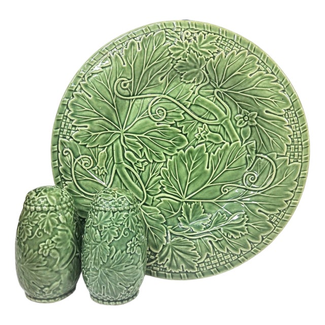 Green Portuguese Serving Pieces- Set of Three For Sale