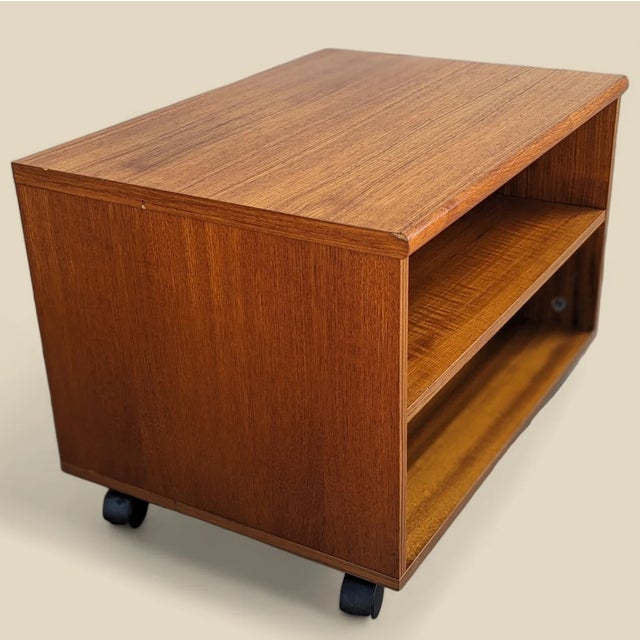 Vintage Mid-Century Teak Rolling Media Cabinet Danish Modern Side Table , 1970s For Sale In Los Angeles - Image 6 of 10