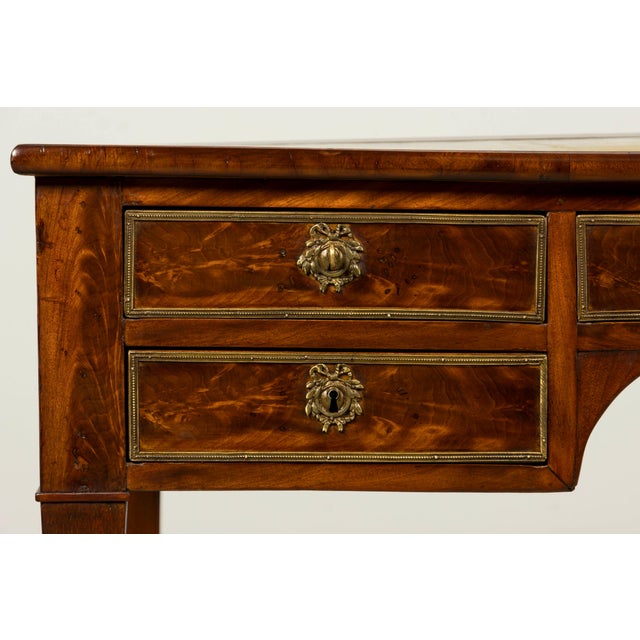 Mid-19th Century French Neoclassical Mahogany Bureau Plat Desk With Chartreuse Leather For Sale - Image 4 of 18