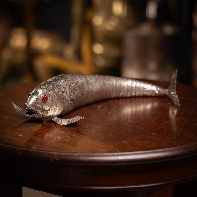 Vintage Mexican Novelty Articulated Fish in Alpaca Silver, 1950s For Sale - Image 3 of 17