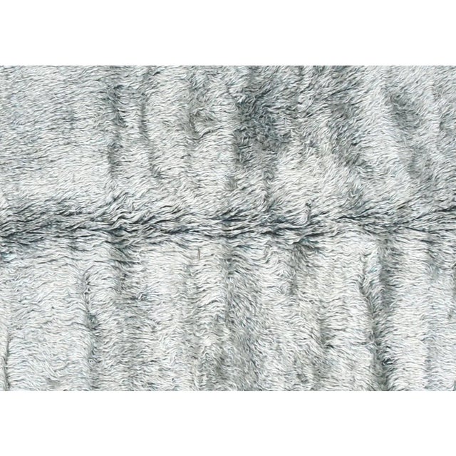 Contemporary Turkish Shag Rug. Hand woven in the Oushak region of Western Turkey, with a mix of Angora and New Zealand...
