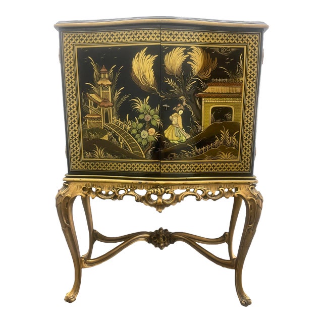 19th Century Petite Rococo Style Asian Dry Bar Chinoiserie Hand Painted Cocktail and Liquor Cabinet From Saint-Malo France Estate For Sale