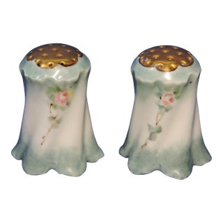 Circa 1918 Zeh Scherzer & Co. Bavarian Porcelain Salt & Pepper Shakers For Sale