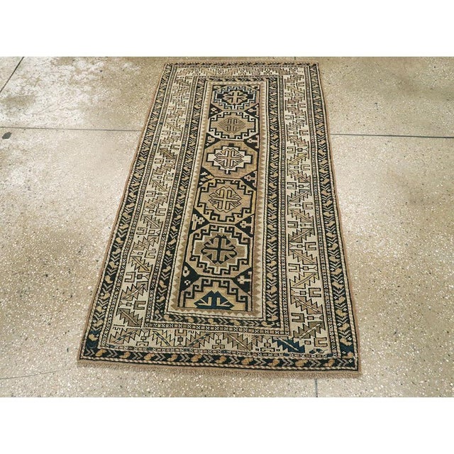 Tribal Galerie Shabab Collection Early 20th Century Caucasian Shirvan Throw Rug For Sale - Image 3 of 6