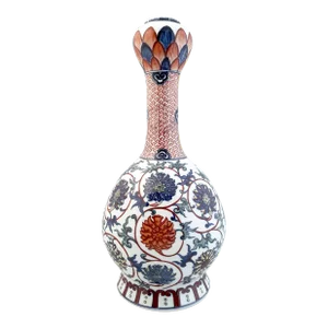 Early 20th Century Chinese Porcelain Wucai Floral Suantouping