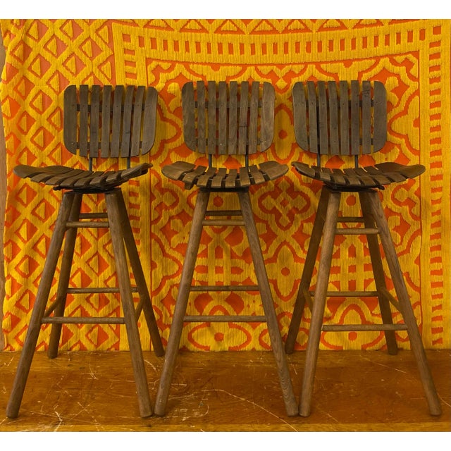 Wood 1950s Swivel Counter Stools Wood Slat in the Style of Arthur Umanoff- Set of 3 For Sale - Image 7 of 7