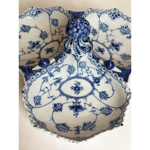 Royal Copenhagen Blue Fluted Full Lace Three-Section Serving Dish No. 1005 For Sale In New York - Image 6 of 12