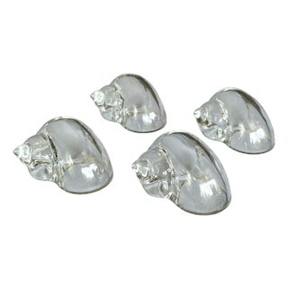 Set of 4 Vintage Lucite Nautilus Conch Seashell Napkin Rings For Sale