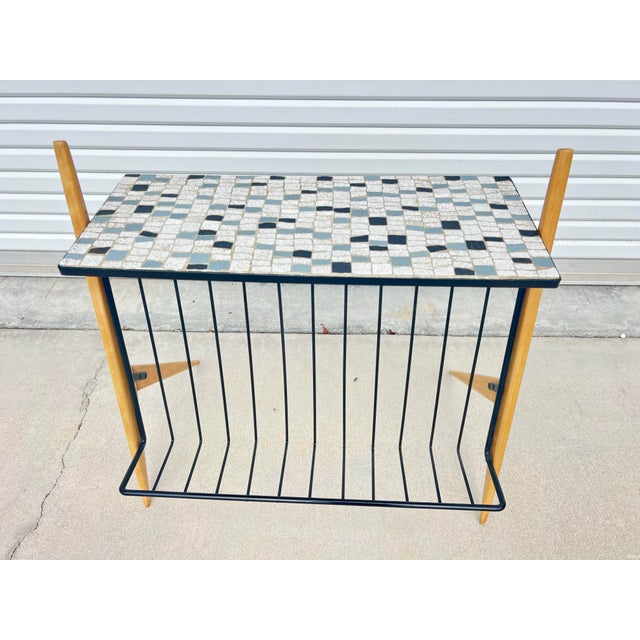 Black Mid Century Modern Side Table With a Magazine Rack by Arthur Umanoff - For Provenance See Photos For Sale - Image 8 of 10