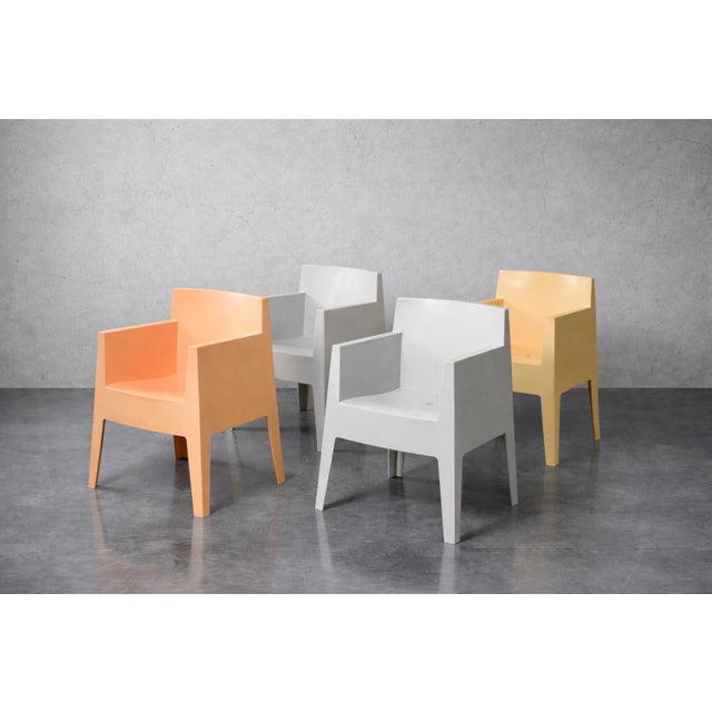 1990s Mid-Century Modern Italian Atlantide Toy Plastic Chairs by Philippe Starck for Driade, 1990s, Set of 4 For Sale - Image 5 of 18