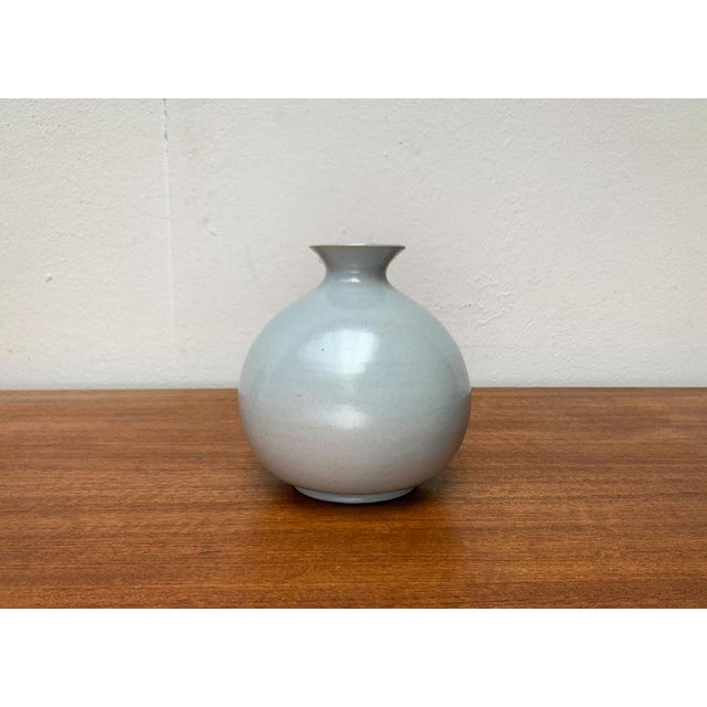 Mid-Century Minimalist Vase, 1960s For Sale - Image 12 of 18