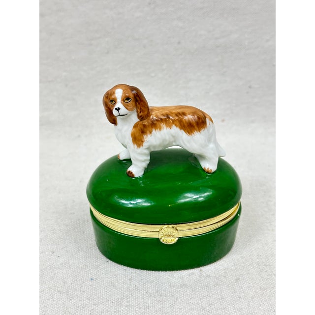 Ceramic Vintage Cavalier Spaniel Box For Sale - Image 7 of 9