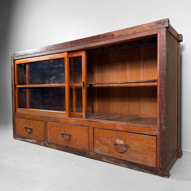 Antique Japanese Shop Counter with Glass Display and Drawers, 1920s For Sale - Image 4 of 18