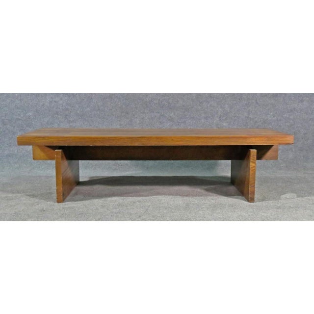 Mid-Century Modern Oak Coffee Table For Sale In New York - Image 6 of 7