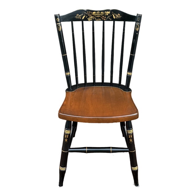 Vintage L. Hitchcock Rustic Country Farmhouse Stenciled Windsor Dining Chair in Black and Maple For Sale