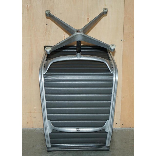 Vintage Hillie Stamped Black Leather Swivel Lounge Chairs from Herman Miller, Set of 2 For Sale - Image 15 of 18