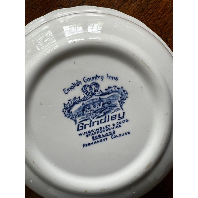 Ceramic 1950s Grindley English Country Inns Serving Bowl Staffordshire England For Sale - Image 7 of 9
