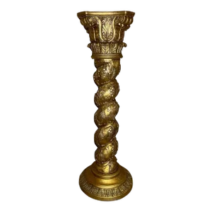 18th Century Italian Baroque Hand Carved Gilt Wood Grape Vines Solomonic Column Pedestal