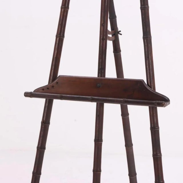 Beautiful semi-antique French artists easel circa the 1940’s.