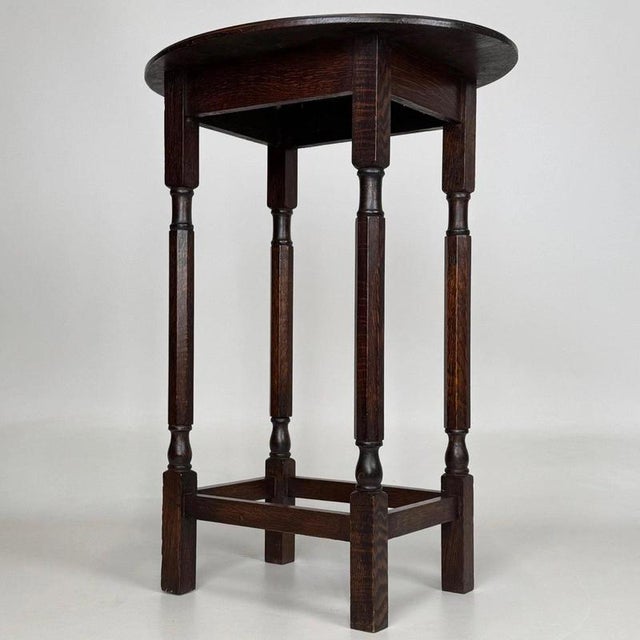 Wood Small Antique Early 20th Century English Oak Side Table For Sale - Image 7 of 11