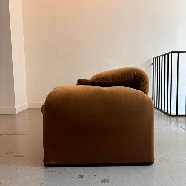 Mid-Century Modern Maralunga 3-Seater Sofa by Vico Magistretti for Cassina, 1970 For Sale - Image 3 of 10