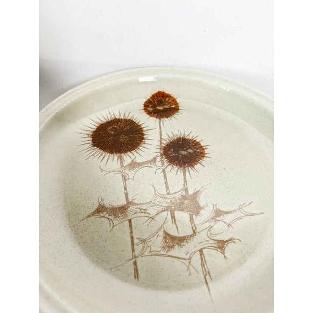 Ceramic Plates with Thistle Motifs, France, 1970s, Set of 9 For Sale - Image 10 of 14