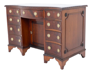 Victorian Knee Hole Desk in Mahogany, 1890