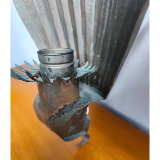 Art Deco French Palm Leaf Sconces in Hammered Copper, 1930, Set of 2 For Sale - Image 9 of 12