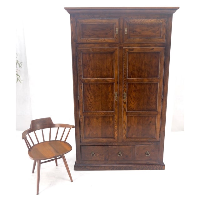 Mid-Century Modern Henredon Oak Linen Press Cupboard Chest of Drawers Armoire Lots of Storage MINT For Sale - Image 3 of 10