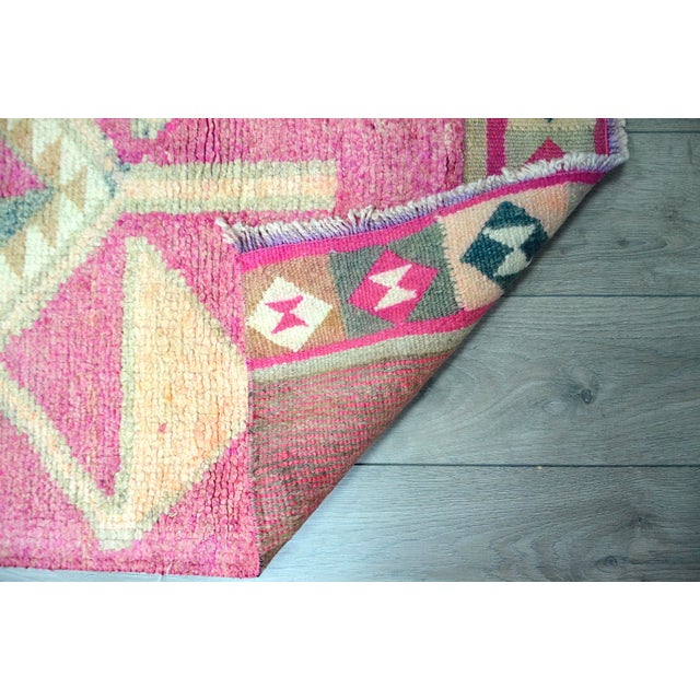 1960s Vintage Pink Color Geometric Handmade Turkish Runner For Sale - Image 10 of 11