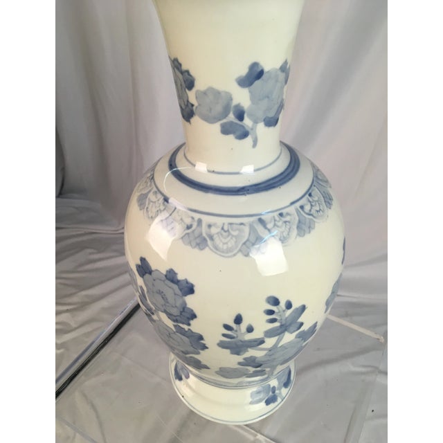 1950s Vintage Blue and White Vase For Sale - Image 4 of 5