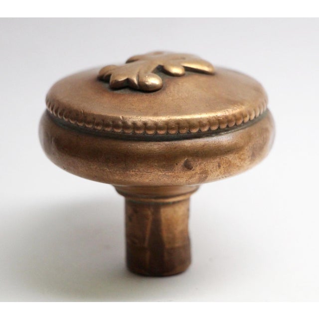 Traditional Antique Brass Reading Fleur De Lis Passage Door Knob For Sale - Image 3 of 4