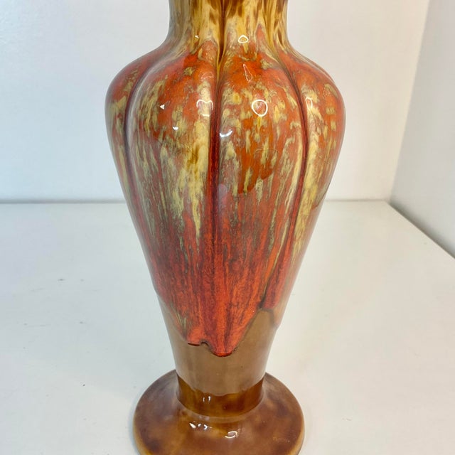 Burnt Orange Mid-Century Americana Folk Art Boho Chic Dripped Glazed Ceramic Vase. For Sale - Image 8 of 10