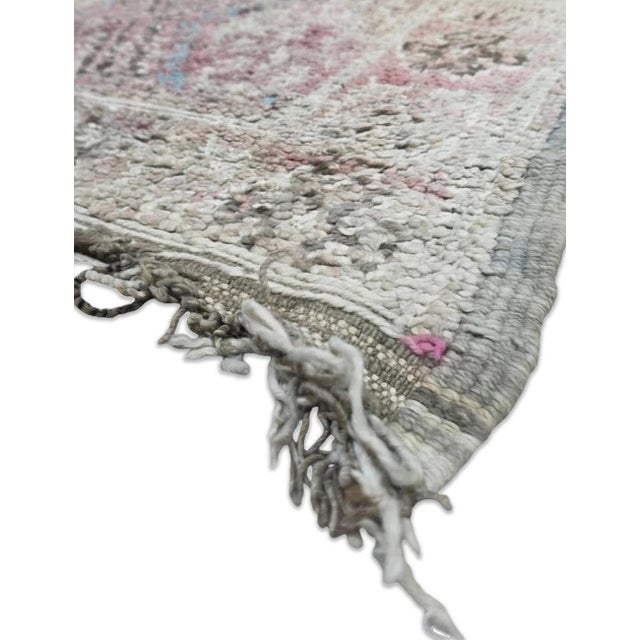Mid-Century Modern 1980's Moroccan Beni MGuild Rug - 9.6 X 6.5 Ft For Sale - Image 3 of 6