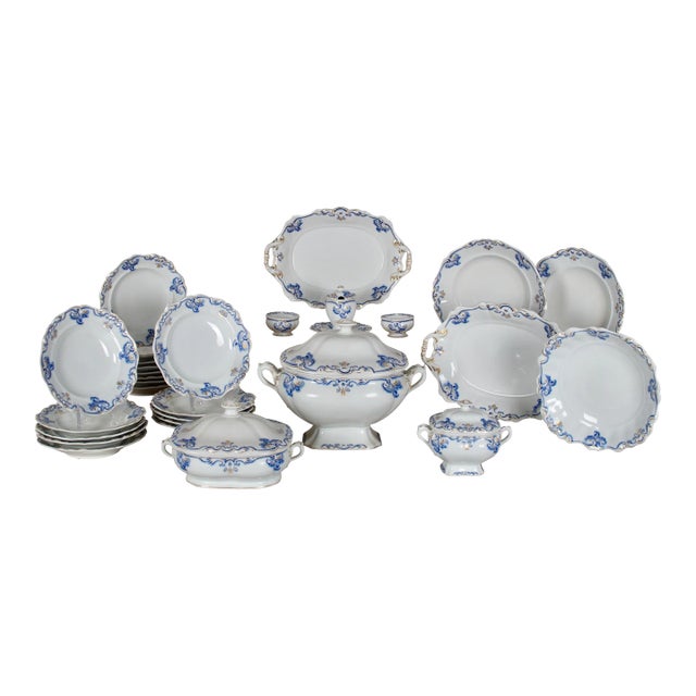 1851 Imperial Vienna Porcelain - Service for 18, 29 Pieces For Sale