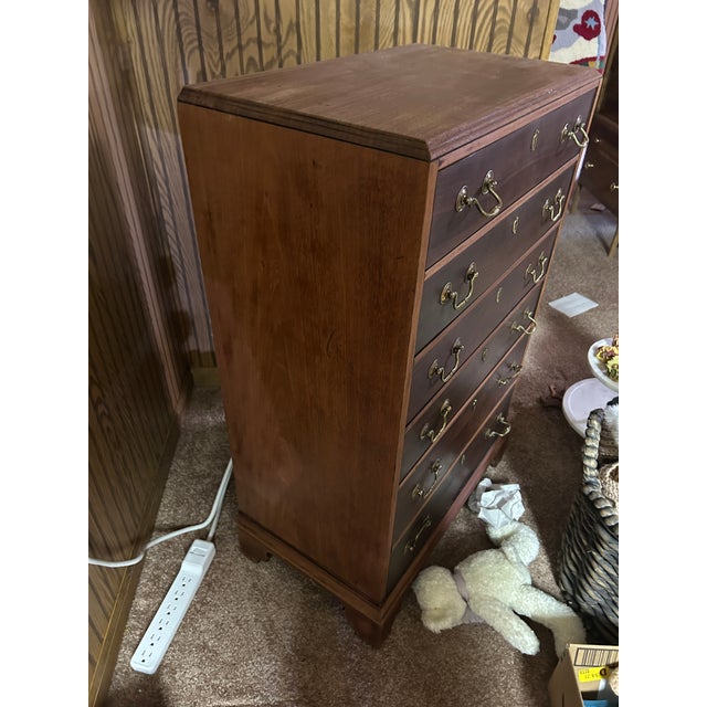 Wood 1980’s Two Tone Solid Wood Mahogany Chest of Drawers For Sale - Image 7 of 9