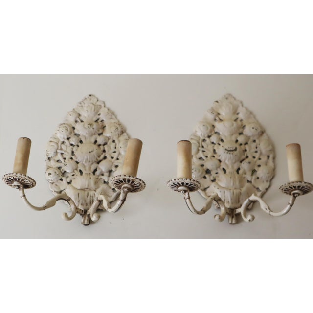 Victorian German Wall Sconces in Cast Brass, 1890, Set of 2 For Sale - Image 9 of 10