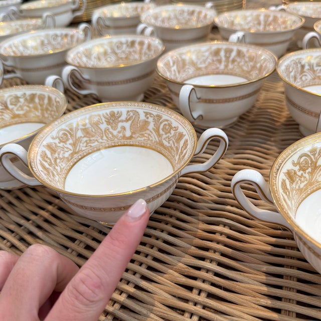 Late 20th Century Wedgwood Florentine Gold Dragon Dishes- 114 Pieces Service for 12 For Sale - Image 12 of 12