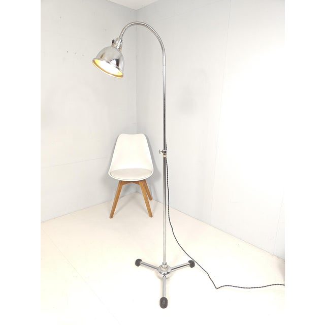 Bauhaus Art Deco Bauhaus Chrome-Metal Gooseneck Floor Lamp by Christian Dell for Maquet, 1930s For Sale - Image 3 of 18