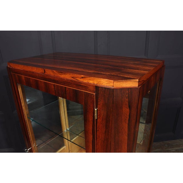 Art Deco French Display Cabinet in Rosewood, 1930s For Sale - Image 6 of 16