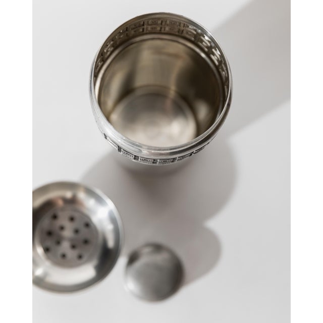 Vintage Art Deco Style Pewter Cocktail Shaker with Strainer Lid and Ice Bucket with Scoop, Set of 3 For Sale - Image 11 of 13