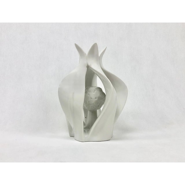 Lotos Flower Figurine from Royal Dux Bohemia, 1960s For Sale - Image 4 of 9