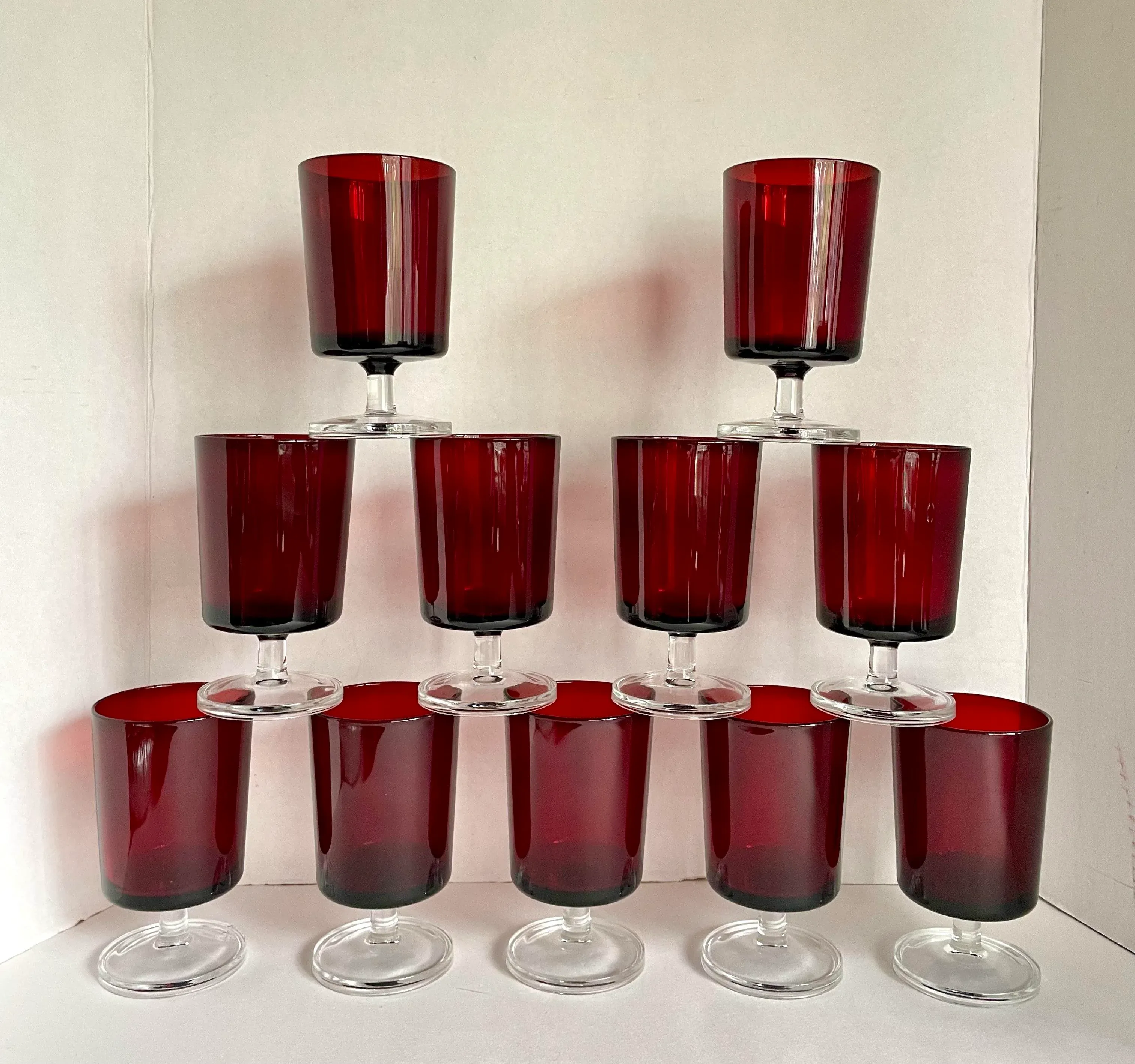 Set of 11 Ruby Red French Luminarc Arcoroc Stemmed Wine Goblet Glasses |  Chairish