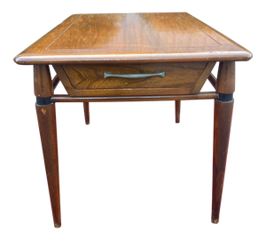 Mid-Century Modern End Table With Drawer