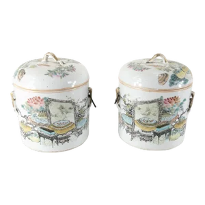 Early 20th Century Pair of Chinese Republic Style Covered Vases or Urns