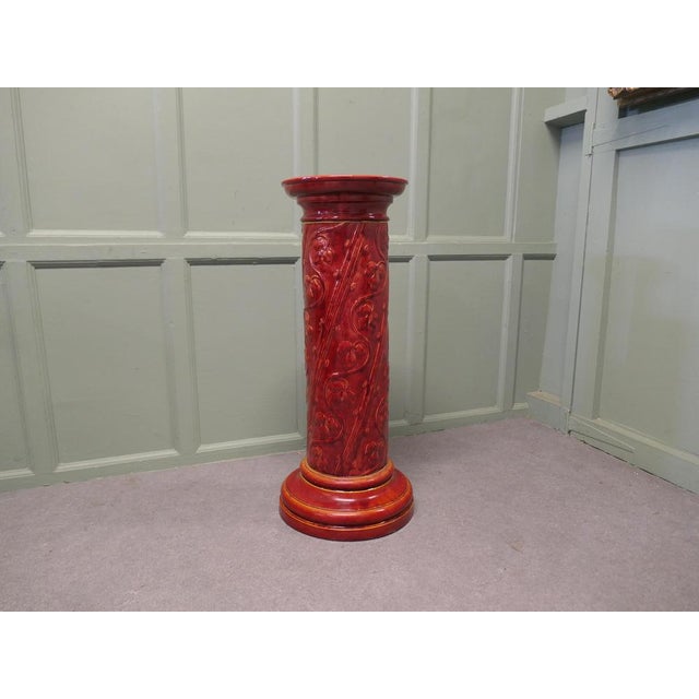 Victorian Burmantofts Faience Glazed Jardiniere Plinth In good condition, with no damage this Fire Red Majolica glaze...