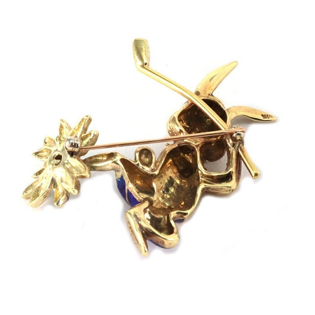 Mid 20th Century Multicolor Enamel 14k Yellow Gold Rabbit Golfer Pin Brooch For Sale - Image 4 of 5