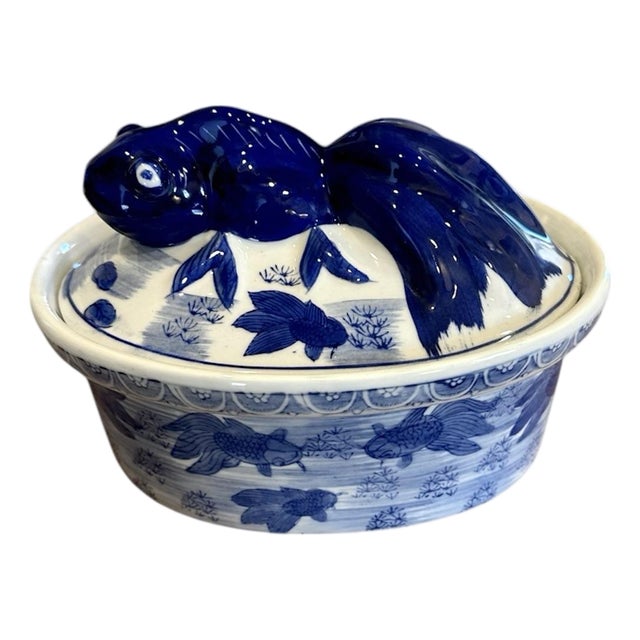 Chinoiserie Blue & White Chinese Koi Fish Oval Vessel / Tureen / Covered Dish / Box With Lid For Sale