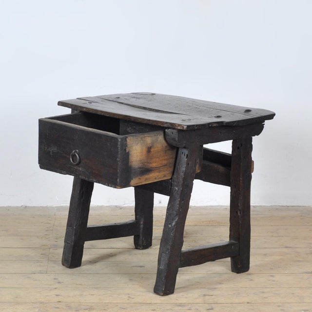Mid 18th Century Spanish Oak Side Table, 1750 For Sale - Image 5 of 16