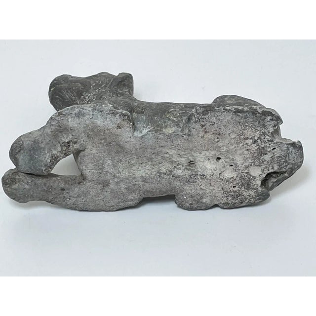 Small Early Georgian Lead Hound Dog Sculpture – c.1760 Architectural Outdoor Garden Ornament in the Manner of John Cheere For Sale - Image 10 of 12